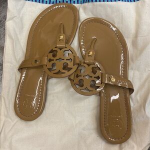 Tory Burch Miller Sandala